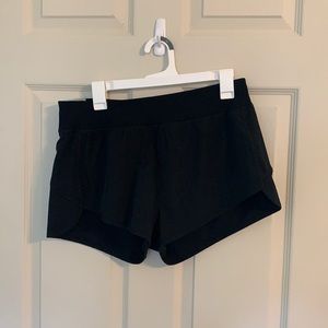 Forever 21 large mid-rise short in black.